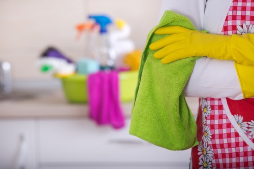 Risk assessment checklist for safe carpet cleaning in a room